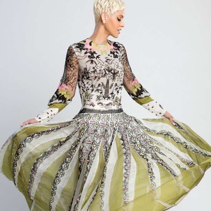 Mariza takes center stage with nostalgia-inducing fado