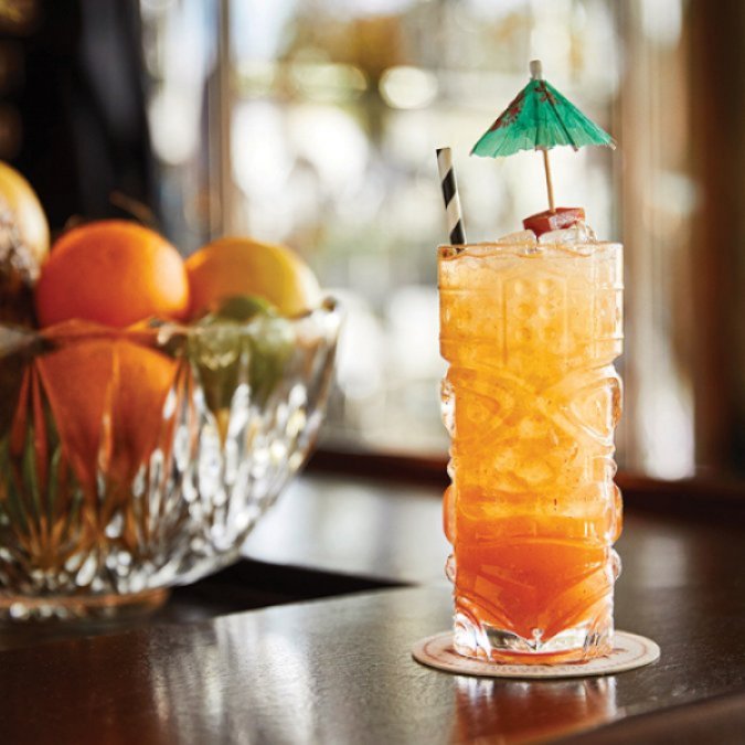 CUBAN-INSPIRED COCKTAILS MEET CONTEMPORARY CUISINE