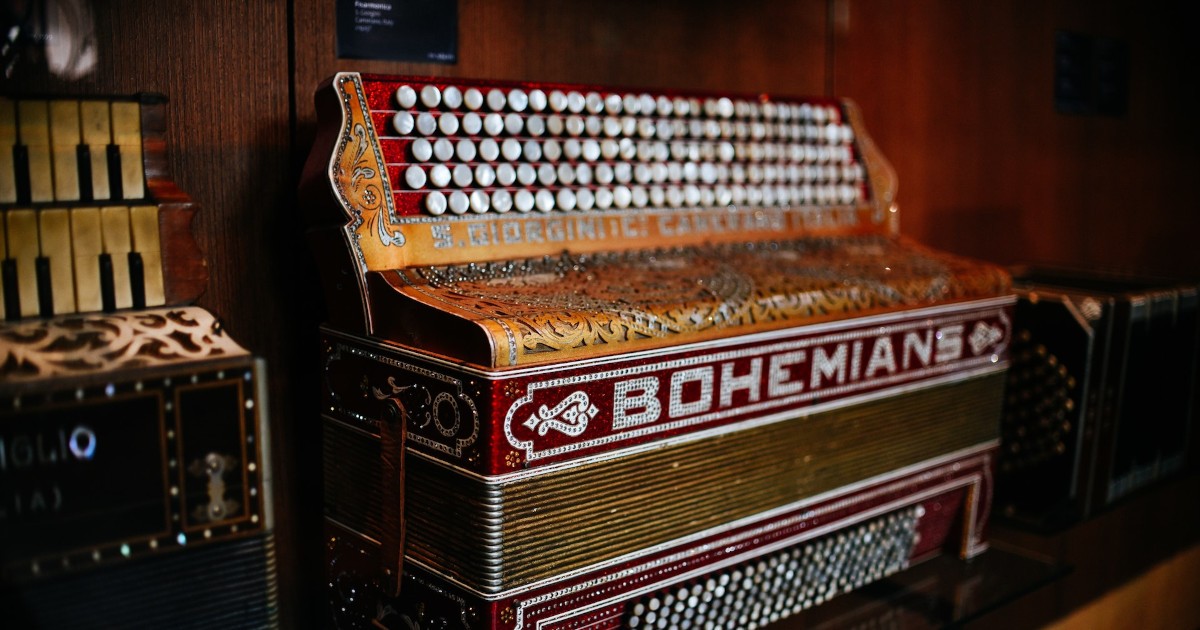 Ten Unusual Musical Instruments to Make You Go Hmmm...