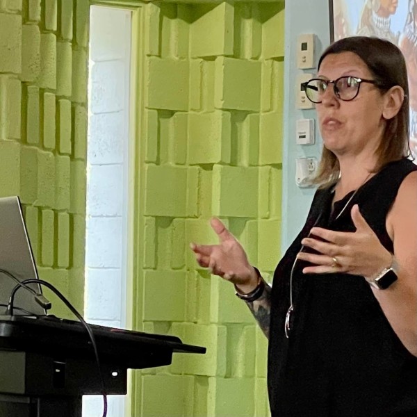 Creative Writing Workshop with Kristina Neihouse