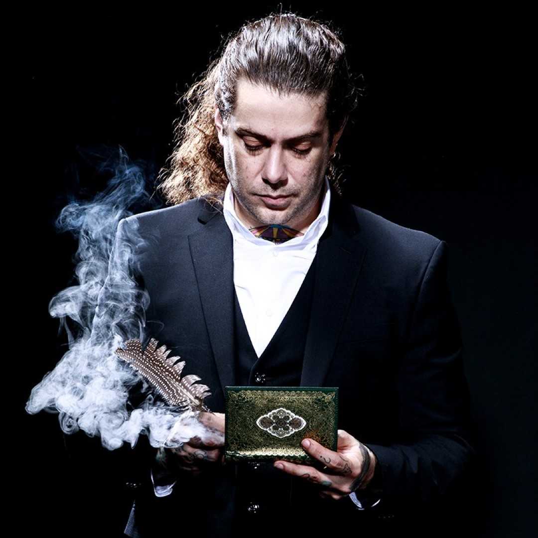 The Road Scholar with Remy Connor @ The Box 2.0