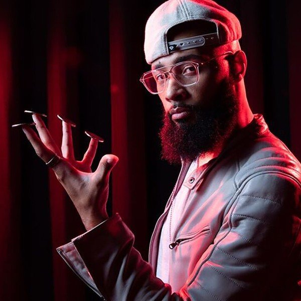 Eric jones Magic @ The Box 2.0