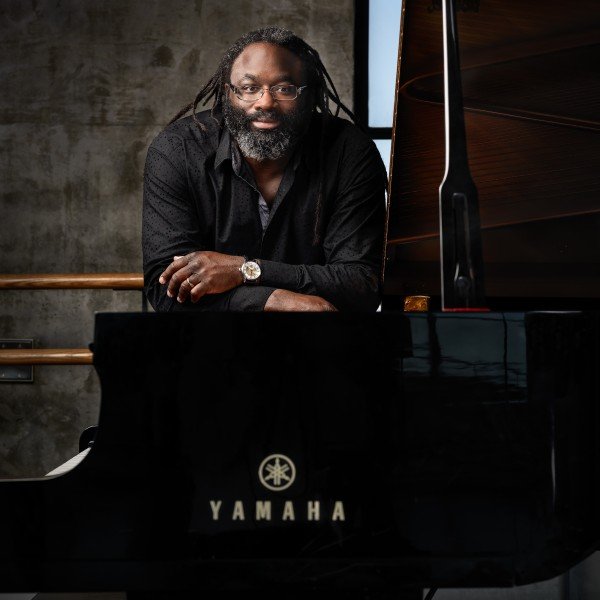 Brahms / Montgomery / Bach / Price