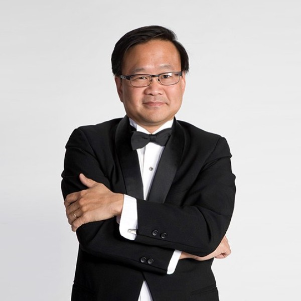Songfest: Meet the Composer with Michael Chign