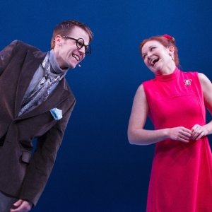 ELEPHANT & PIGGIE'S "WE ARE IN A PLAY!": FAMILY FUN SERIES