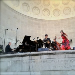 PABLO ZIEGLER & LARA ST. JOHN