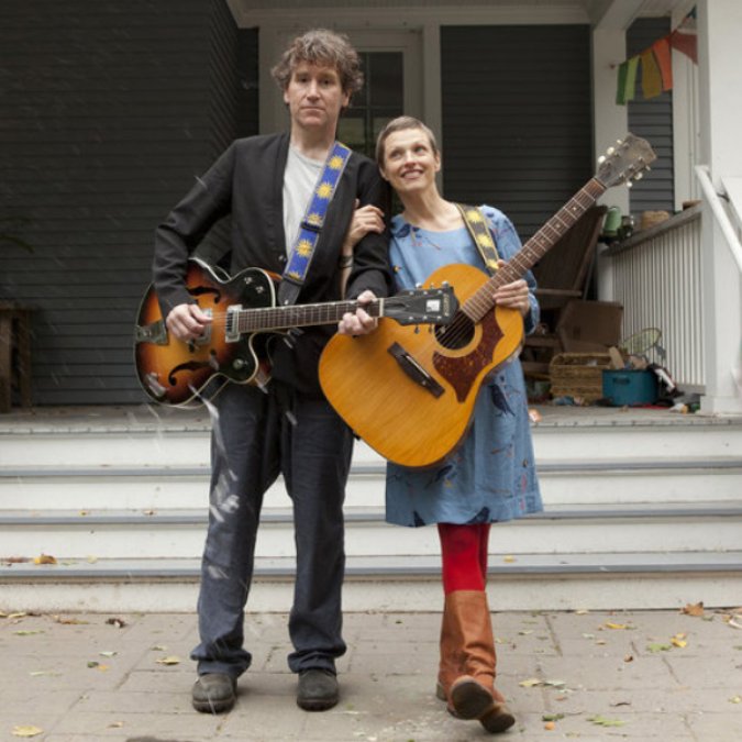 The Weepies: Completely Acoustic And Alone Tour 