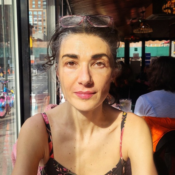 (ARTIST TALK, HYBRID) Elinor Carucci