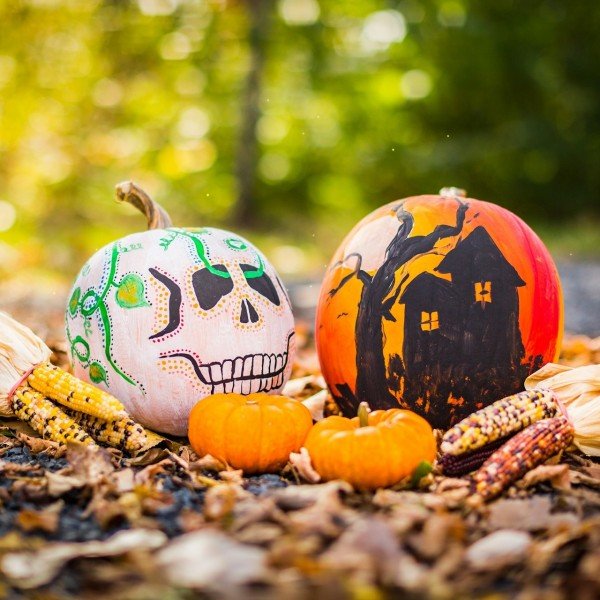 A Screaming Green Halloween