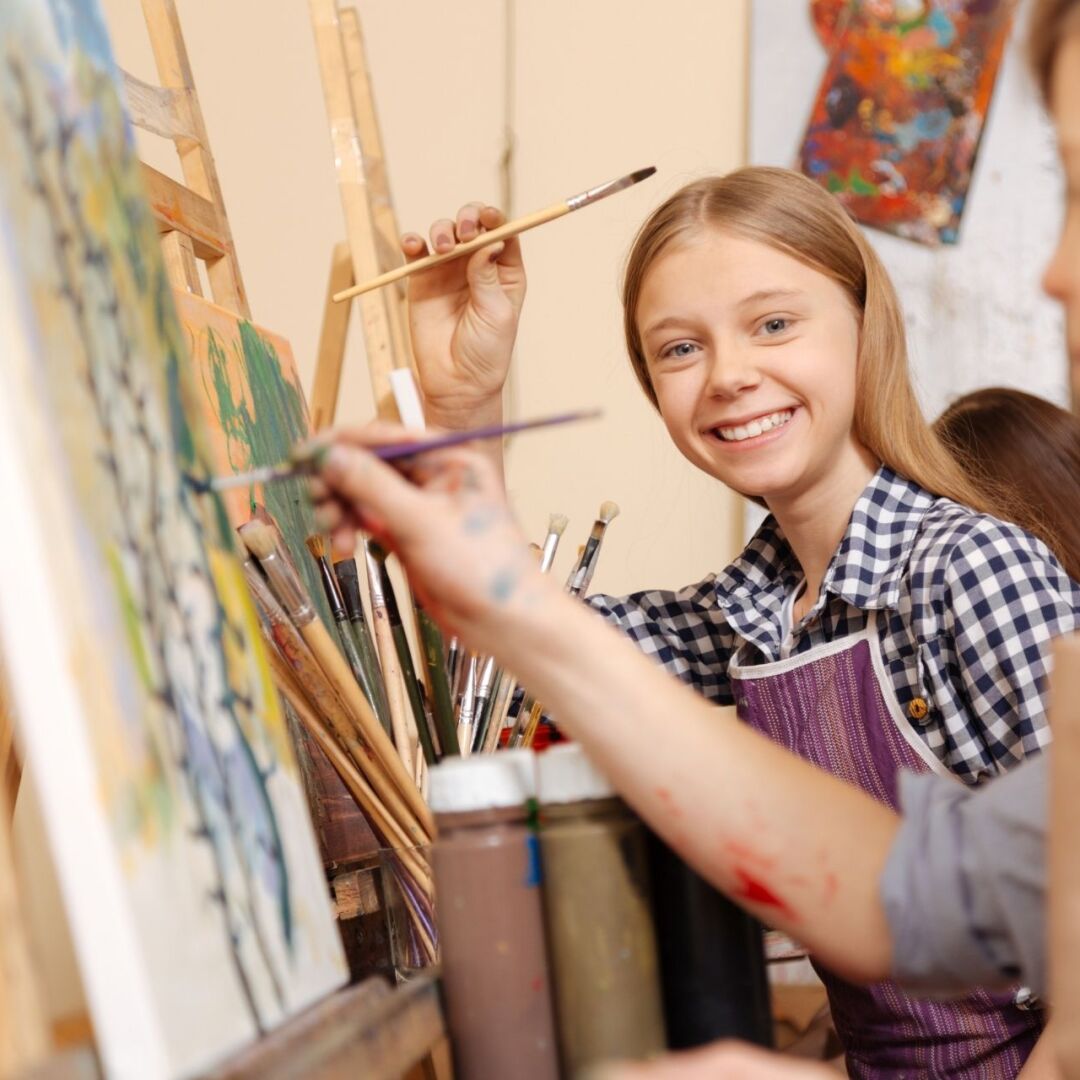 YH304 Sketch, Paint & Brush with Joy Ames