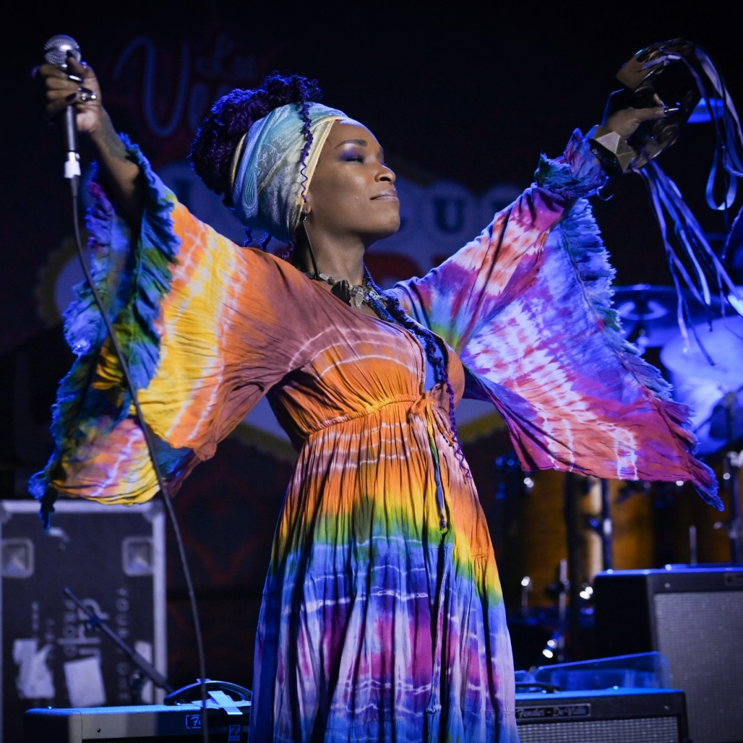 Kat Riggins & Her Blues Revival