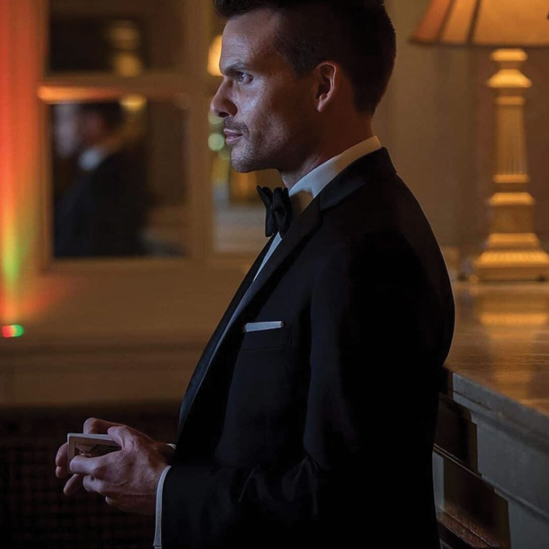 The Extraordinary Card Magic of Jason Ladanye