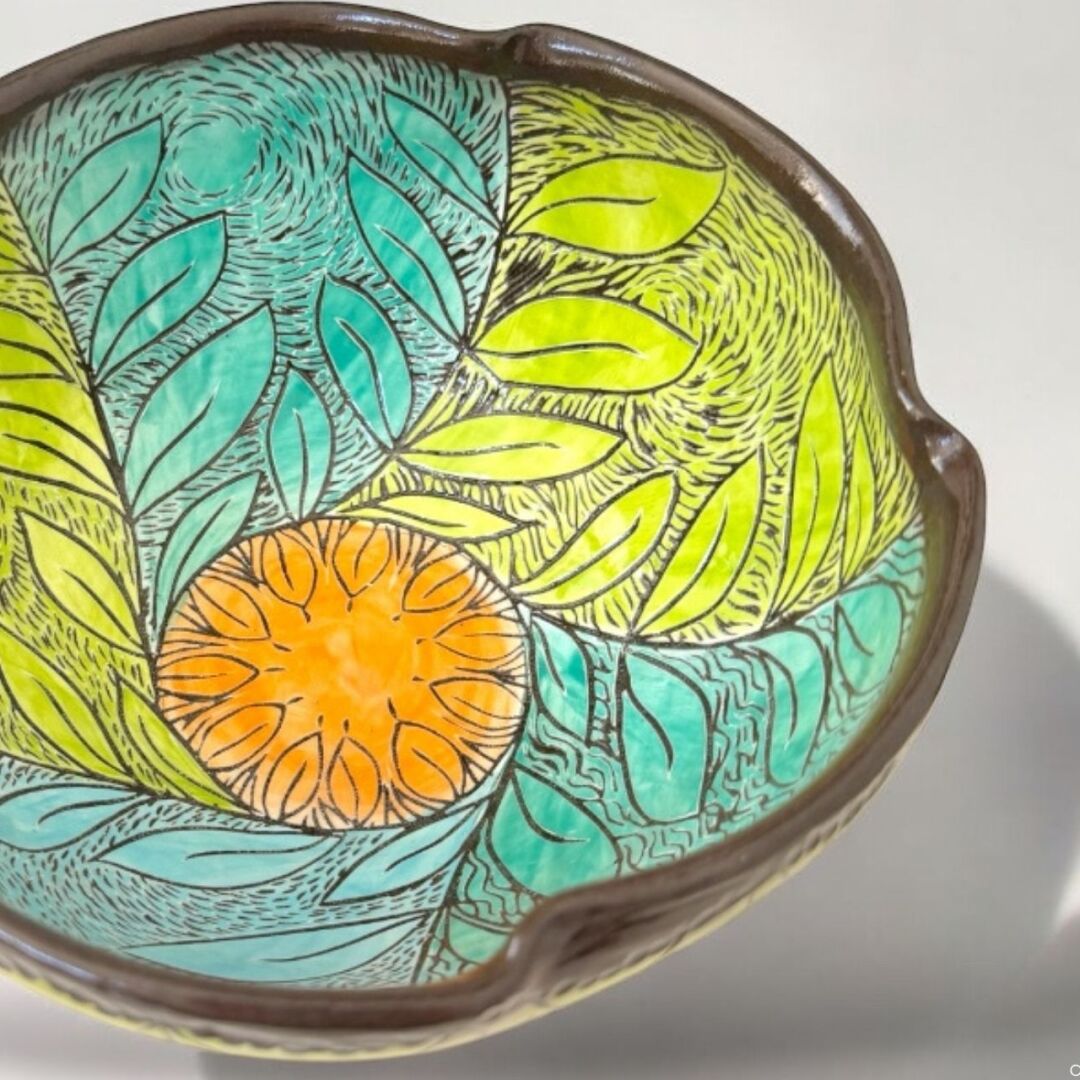 CL639 Surface Decoration Techniques For Pottery With Maryann Charmoz