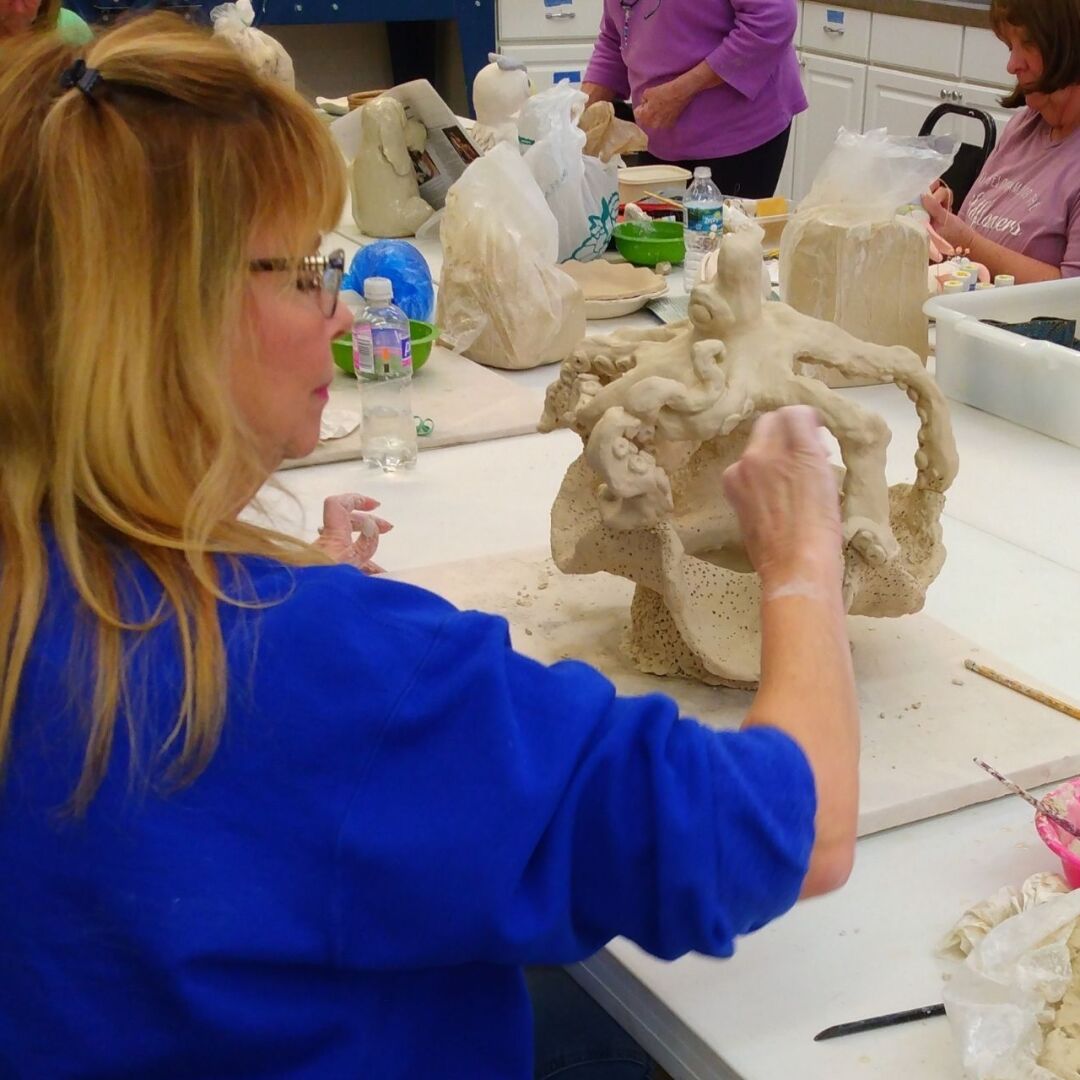 CL603 Handbuilding With Jacqueline LaDrig