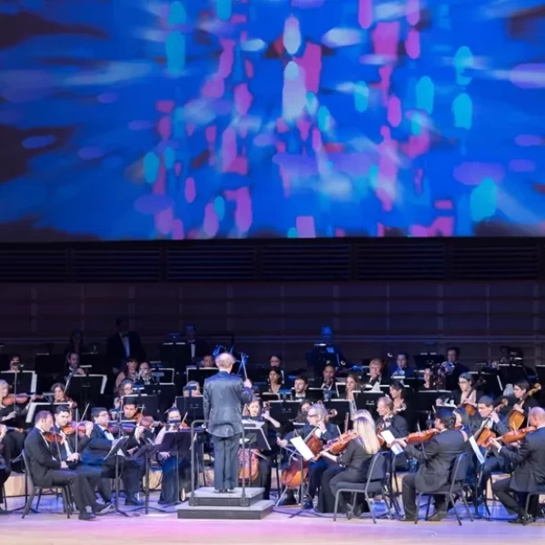 PULSING SYMPHONIC SOUNDS