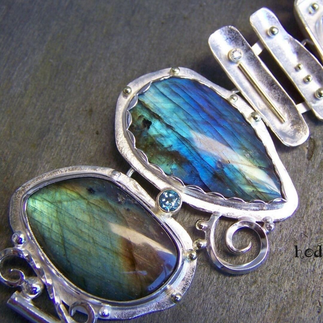 JW223 Intermediate Metalsmithing With Stacy Perry