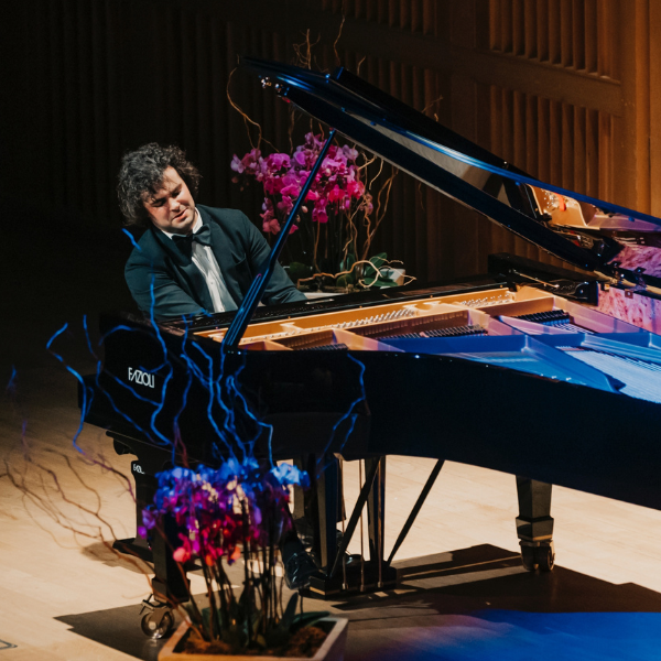 Chopin Salon - Martin Garcia Garcia 