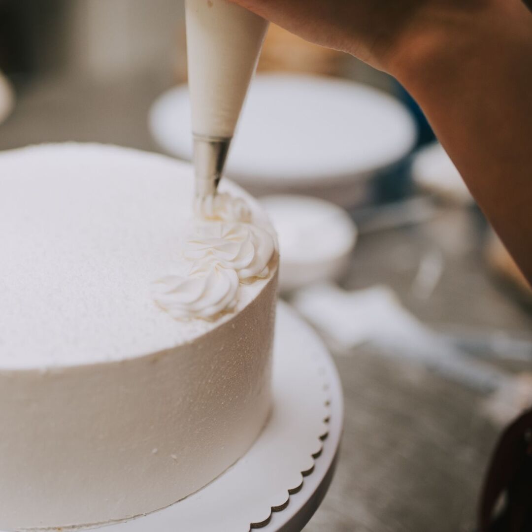 Cake Decorating 101 with Chef Tara Valle