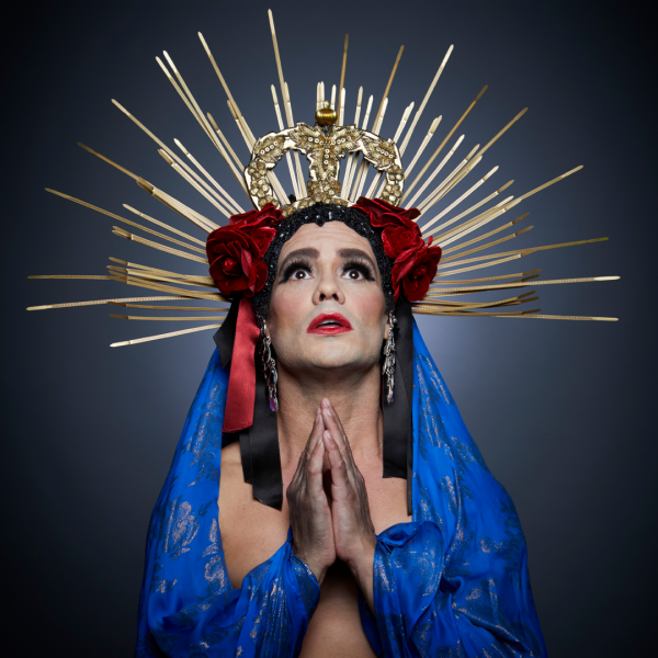 "LatinXoxo" a show by Migguel Anggelo