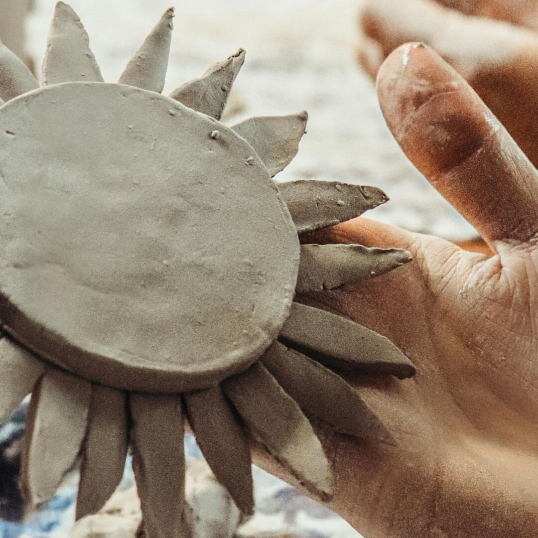 CL636 Bring the Garden to Life with Clay With Sondra Elder
