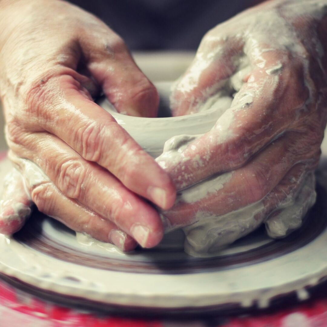 CL111 (5 Week) Lets Play with Clay for Beginners with Sondra Elder