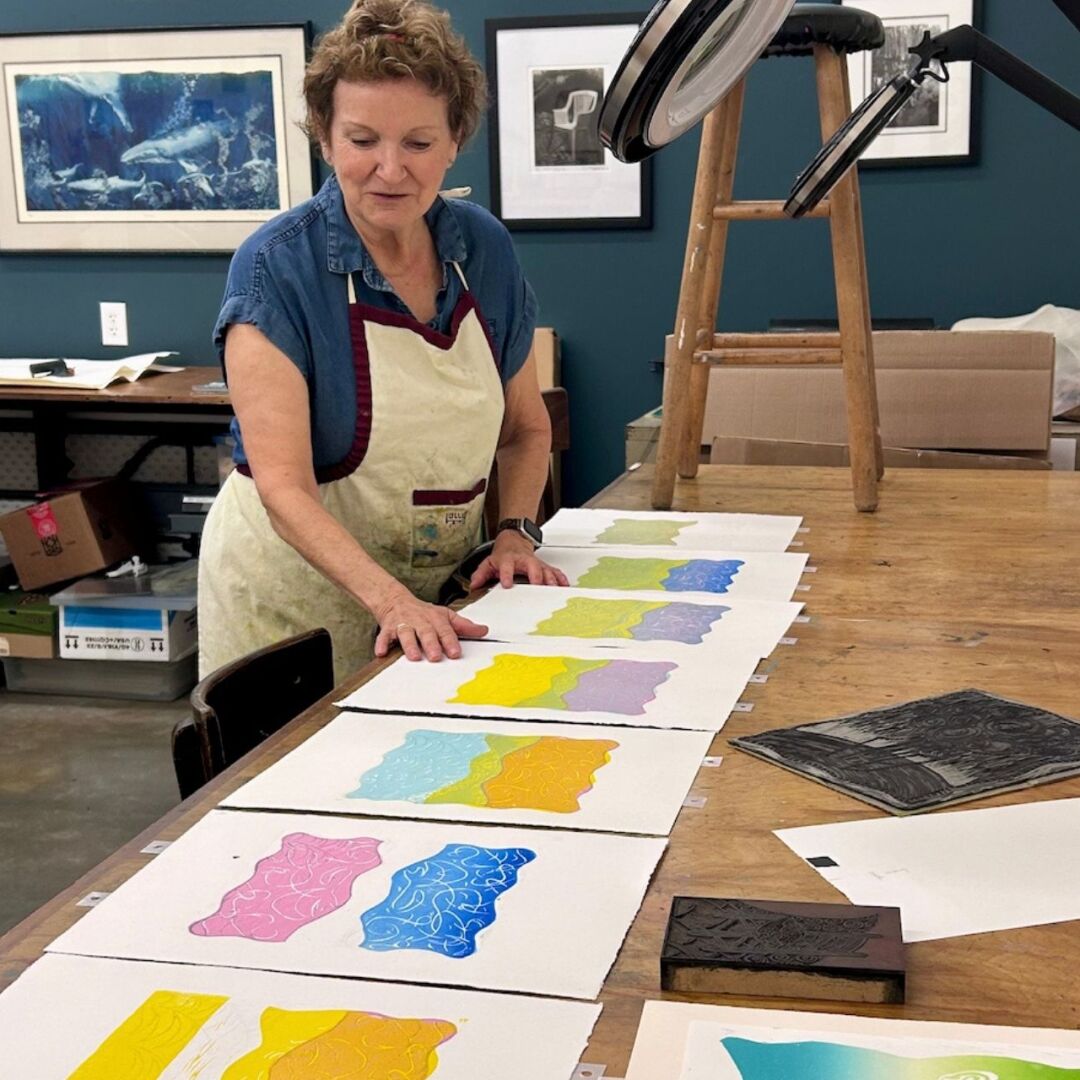 PR104 Intermediate Linocut Printmaking with Holly Bird