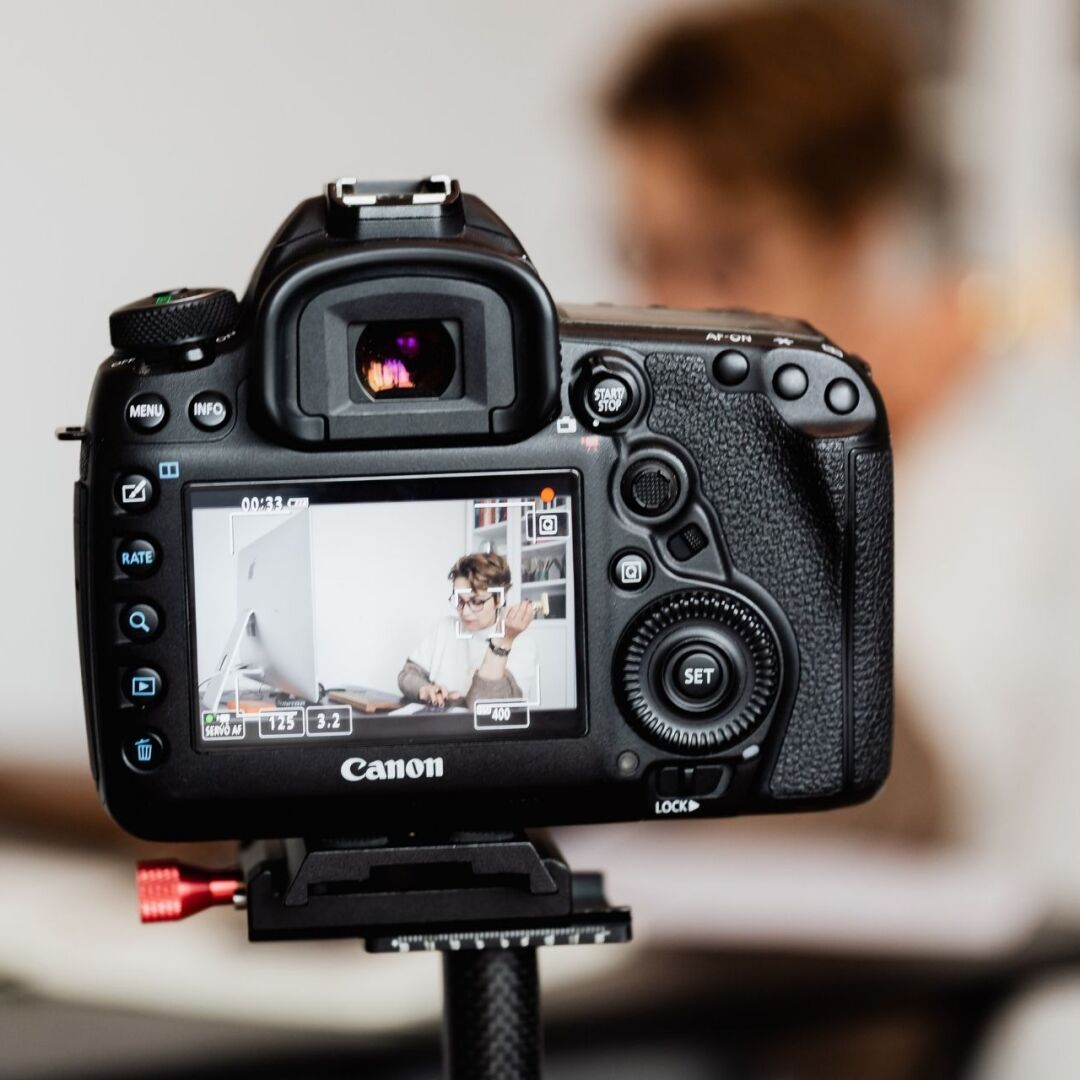 PH112 Introduction to Digital Photography With Robert Rostick